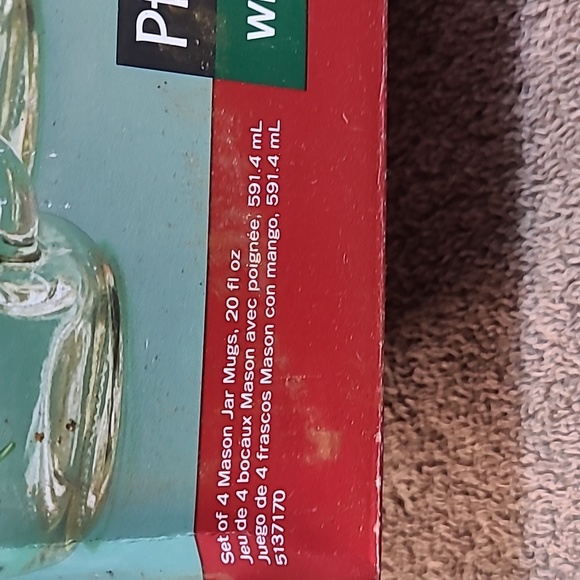 Pfaltzgraff winter berry set of 4 Mason jar mugs. With lids. - Picture 2 of 3